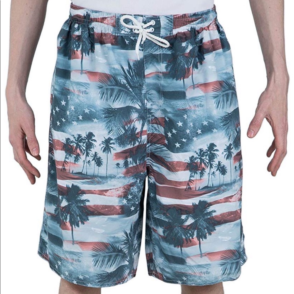 Boardshorts with cargo pocket